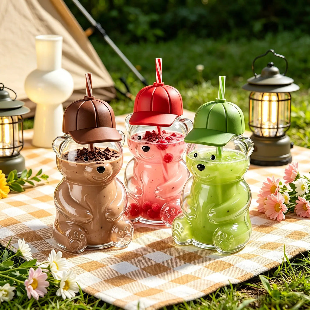 Creative Baseball Cap Bear Glass Cup, High Aesthetic 600ML Straw Water Bottle, Trendy Reusable Drinkware for Daily Use, Straw Portable Bottle, Glass Drinking Bottle